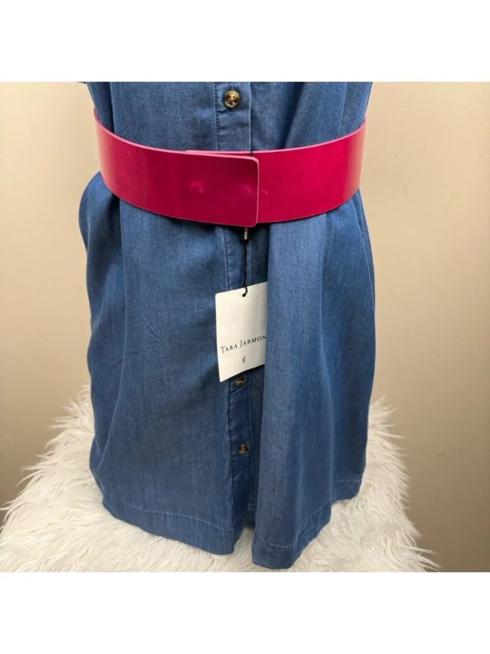NEW Tara jarmon hot pink thick leather belt small
